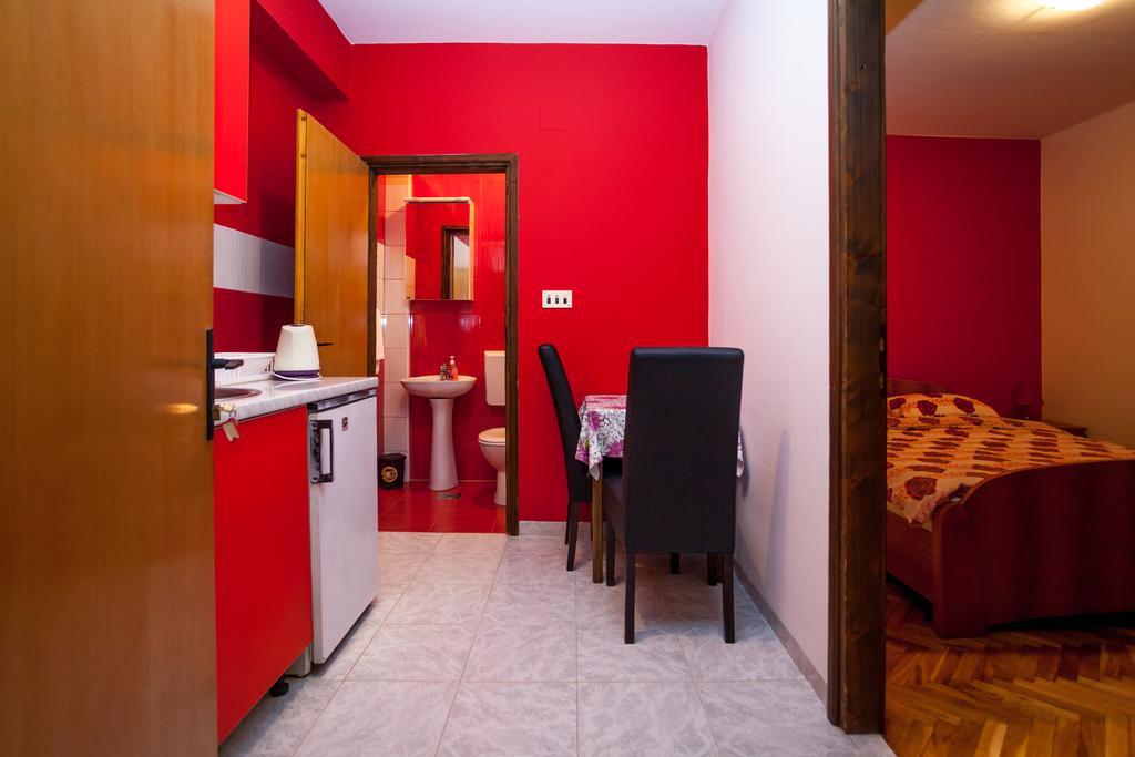 Apartments Ratkovic Тиват Номер фото