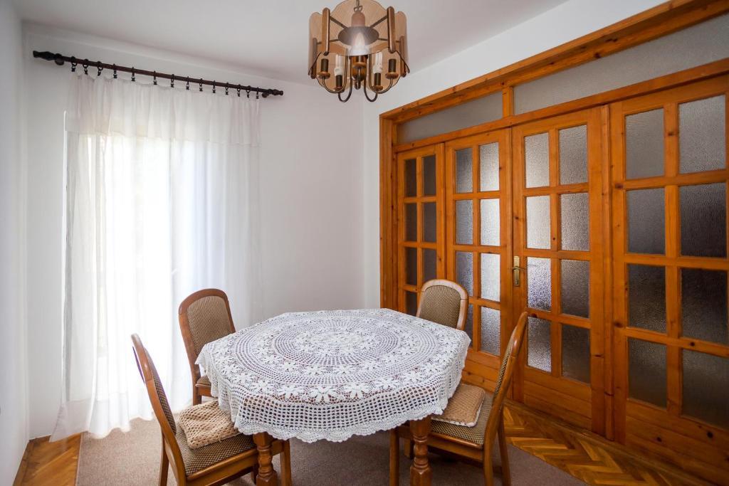 Apartments Ratkovic Тиват Екстер'єр фото