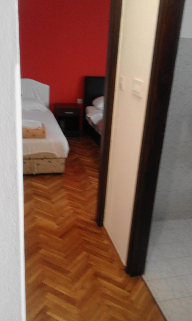 Apartments Ratkovic Тиват Екстер'єр фото